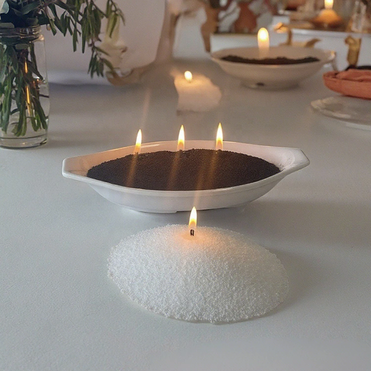 샌드 왁스가 양초 제조 과정을 어떻게 개선할 수 있습니까?